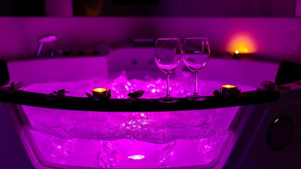 Zamoyskiego Jacuzzi Apartment Краков Экстерьер фото
