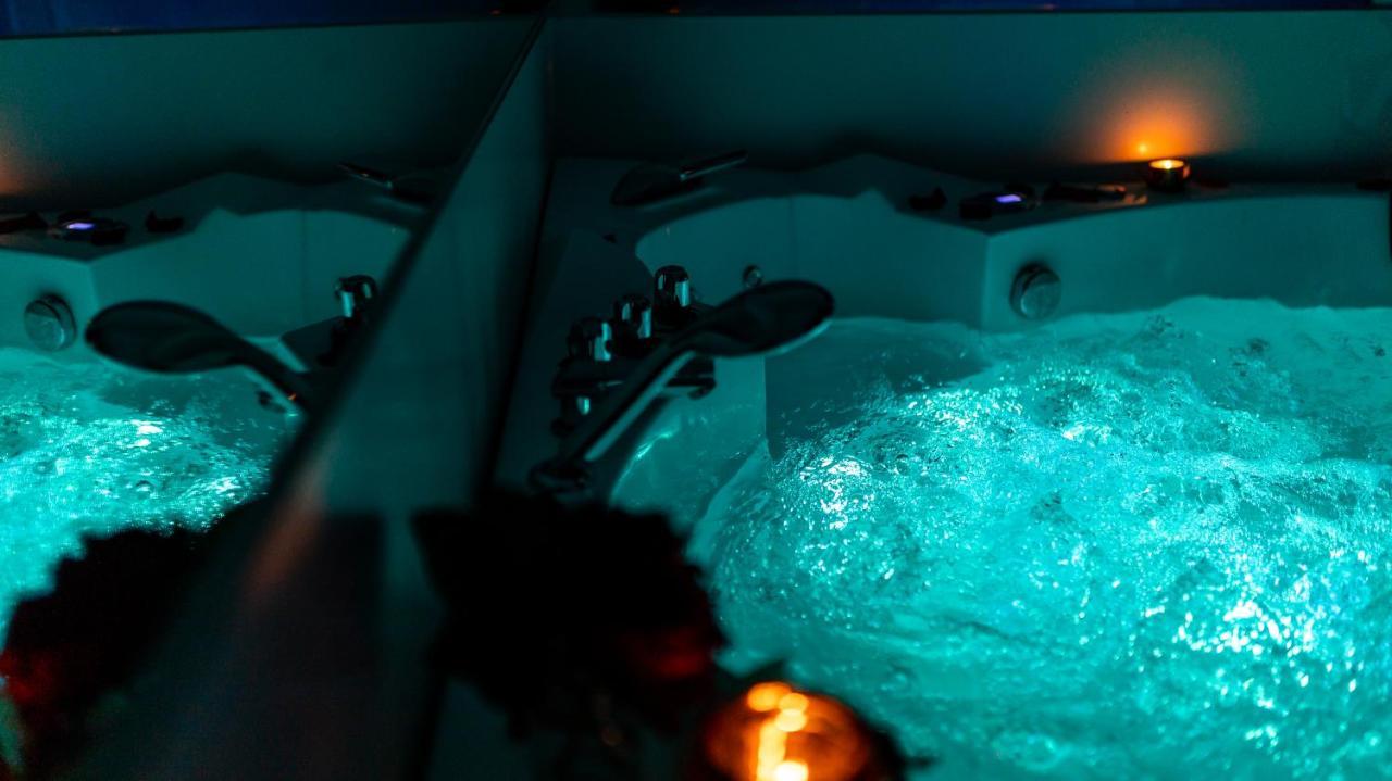 Zamoyskiego Jacuzzi Apartment Краков Экстерьер фото